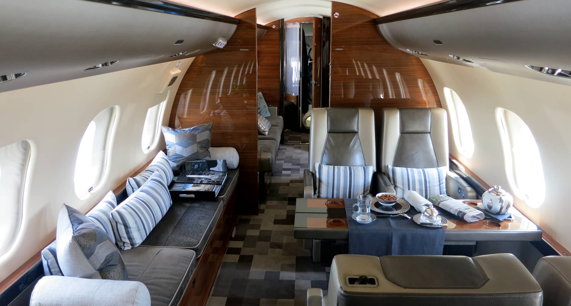 Image of Large Jets Global 6000