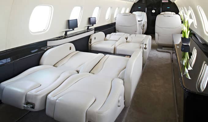 Image of Legacy 600 Super Midsize Business Jet Berthing Seats 1