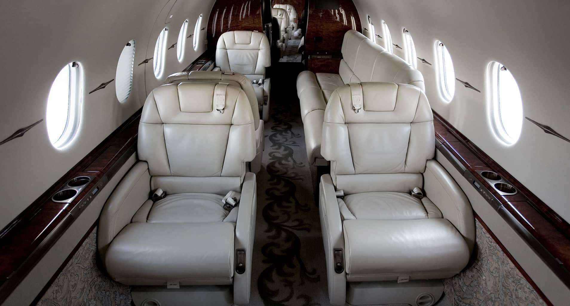 Image of Mid Size Jets Hawker 800XP 1