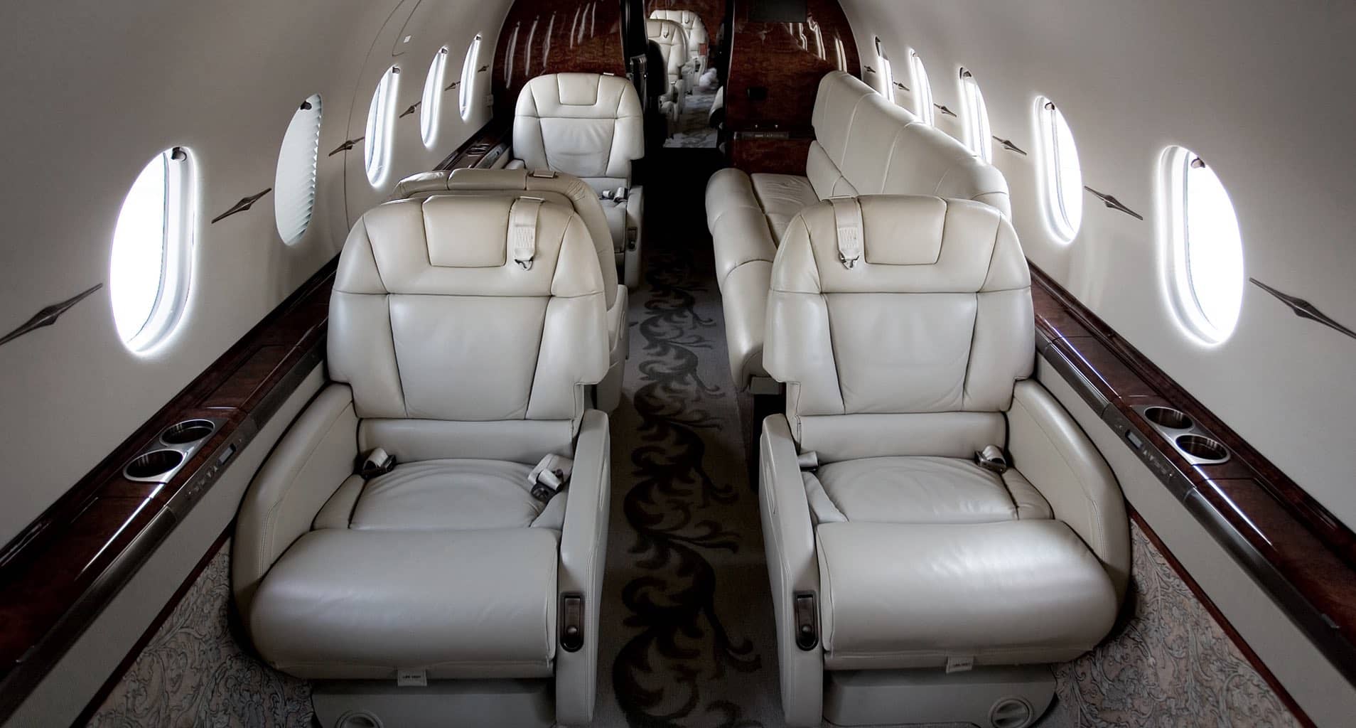 Image of Mid Size Jets Hawker 800XP