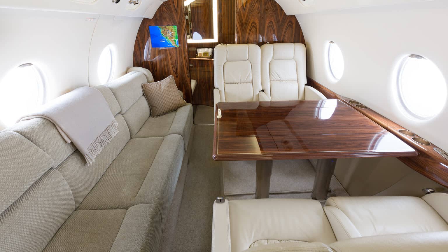Image of N9889 Divan 0