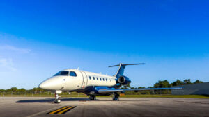 Image of runway-embraer legacy 500