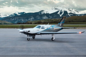 Image of runway-piper m600
